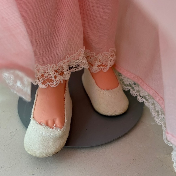 Effanbee Grand Dames Summer 12” Doll - Picture 10 of 11